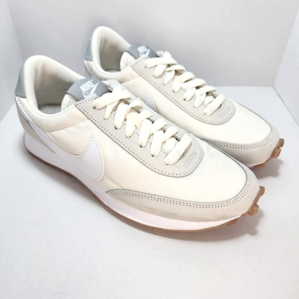 Nike Daybreak Sneaker